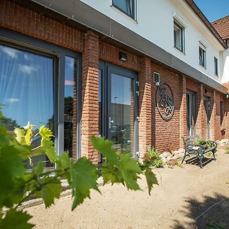 Weinbek Hotel Fockbek Bagian luar foto
